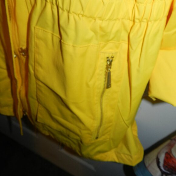 Nikki Jones Honey Gold Scarlet Raincoat Plus Sizes 🆕⌚🏃FAST⚡💨🚚 - Picture 9 of 15